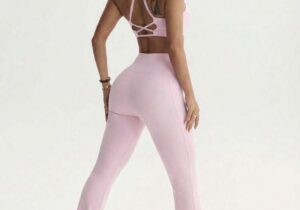 Conjunto rosado calidad premium. TALLE M•